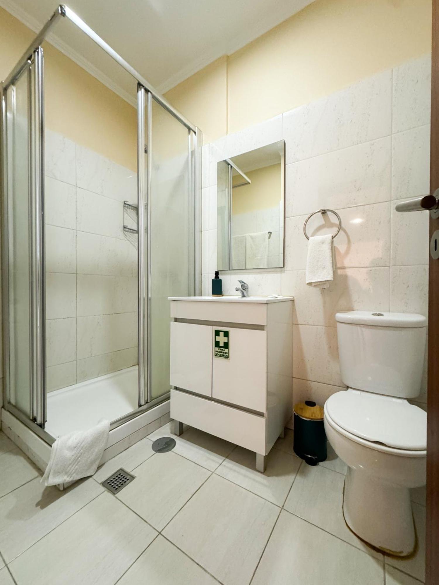 Hostel Monaco Фуншал Екстер'єр фото